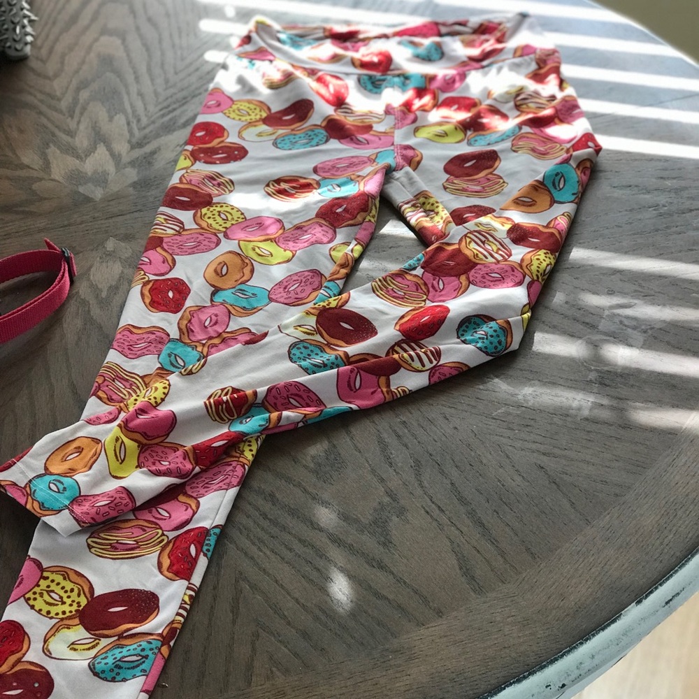 Donut Lularoe leggings
